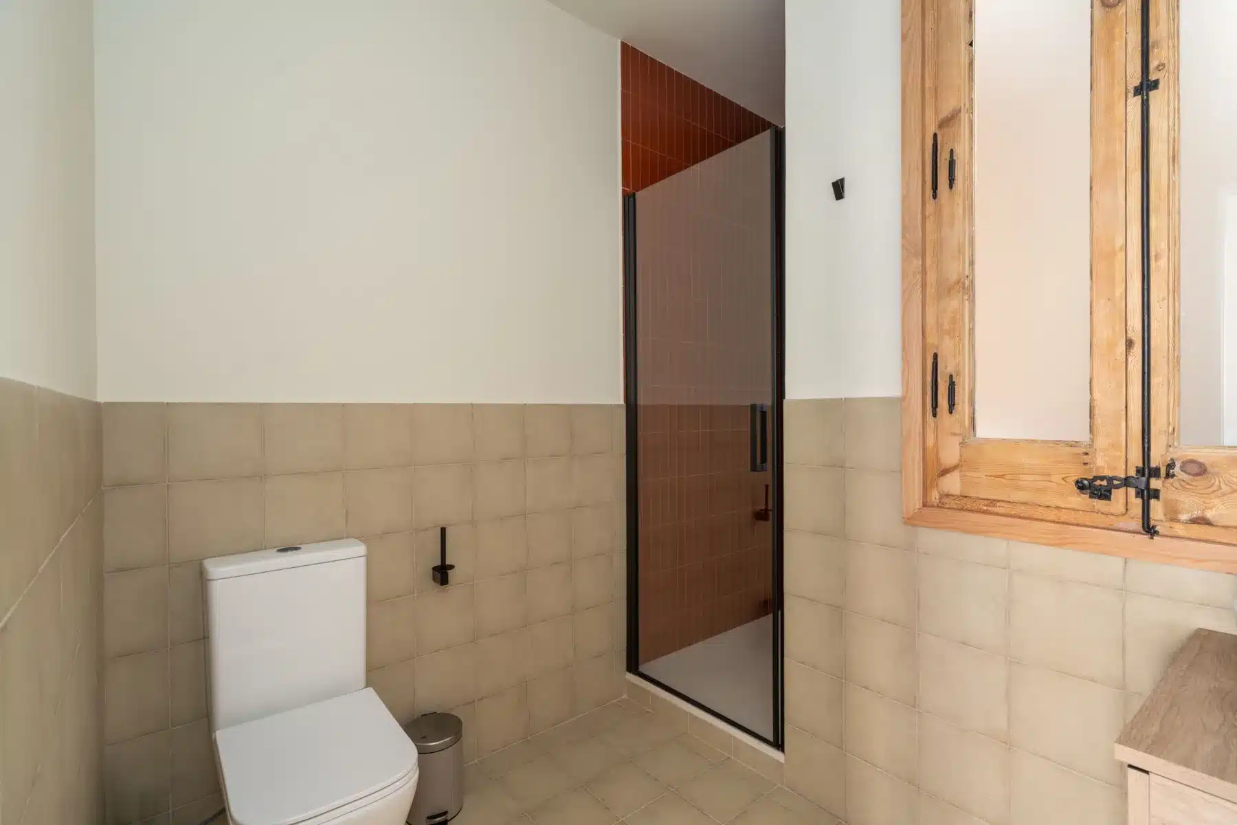 2-Bedroom 2-Bathroom Apartment - 212