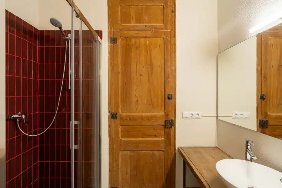 3-Bedroom 2-Bathroom Apartment - 111