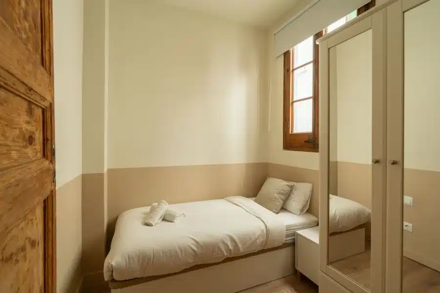 3-Bedroom 2-Bathroom Apartment - 111