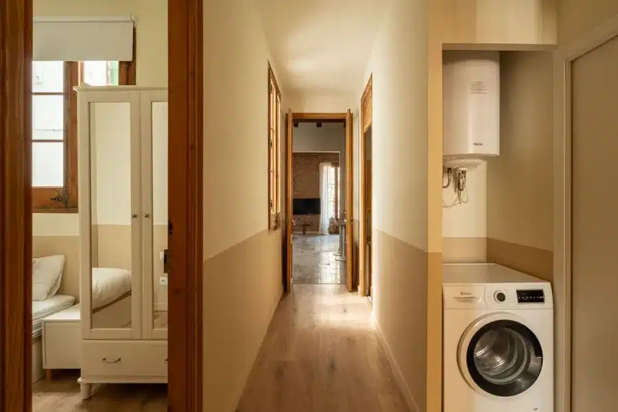 3-Bedroom 2-Bathroom Apartment - 111