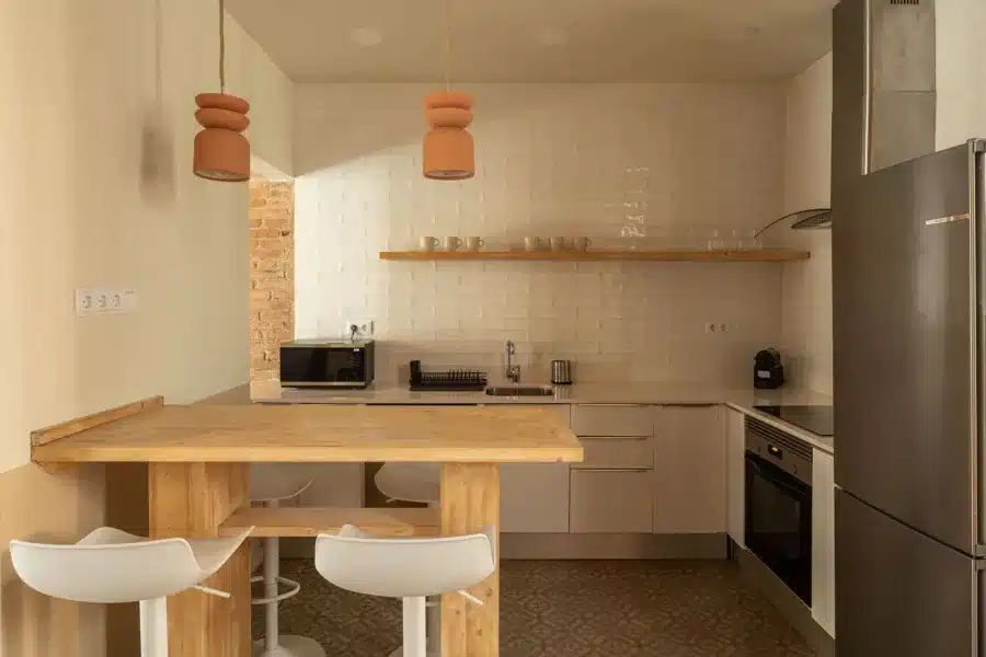 3-Bedroom 2-Bathroom Apartment - 111
