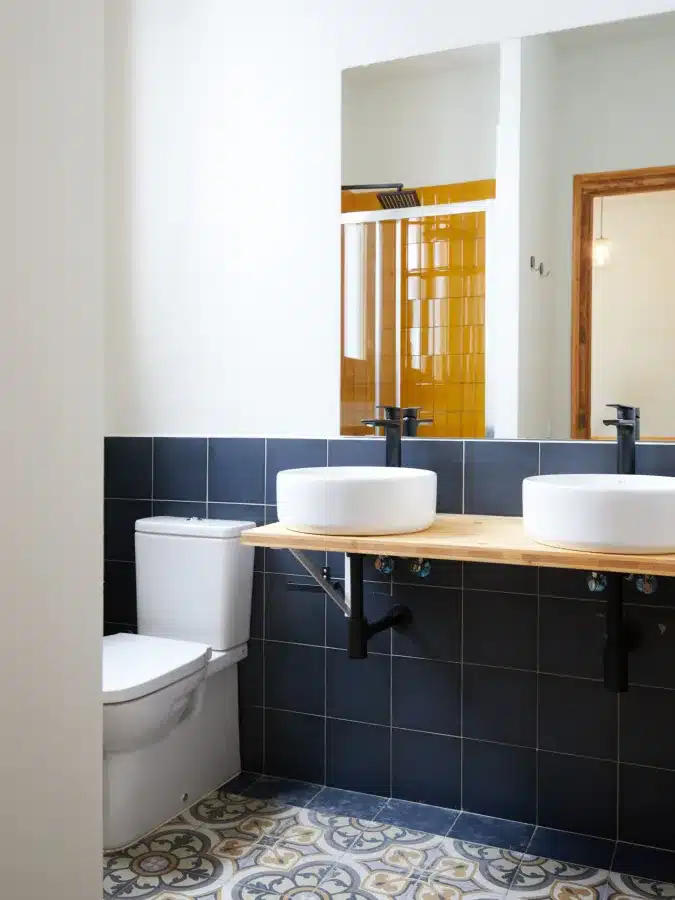 4-Bedroom 2-Bathroom Apartment - 322